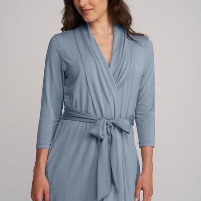 Nuisette, pyjamas, robe de chambre